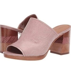 Frye Pink Leather Mules‎
